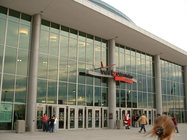 File:Verizon Wireless Arena front.jpg