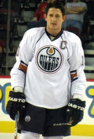 File:Shawn Horcoff 2010.png