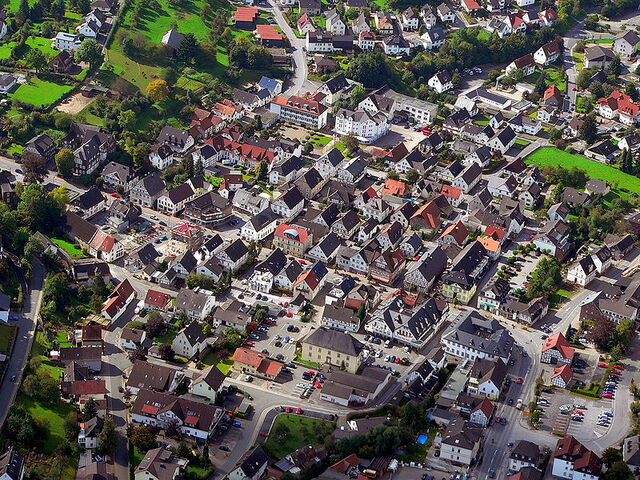 File:Balve.jpg