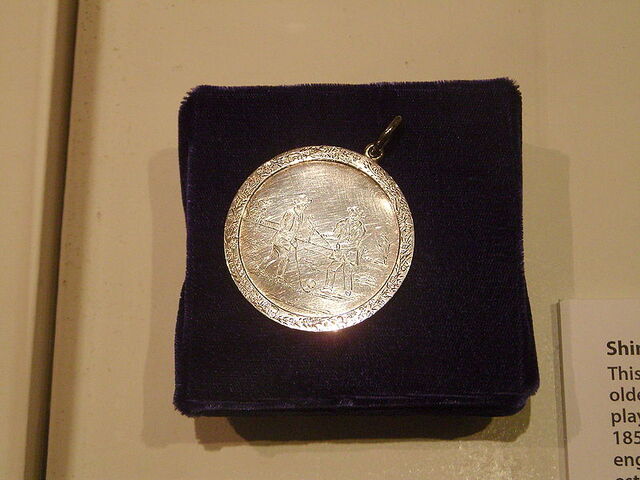 File:Ottawa 1850s shinny medal.jpg