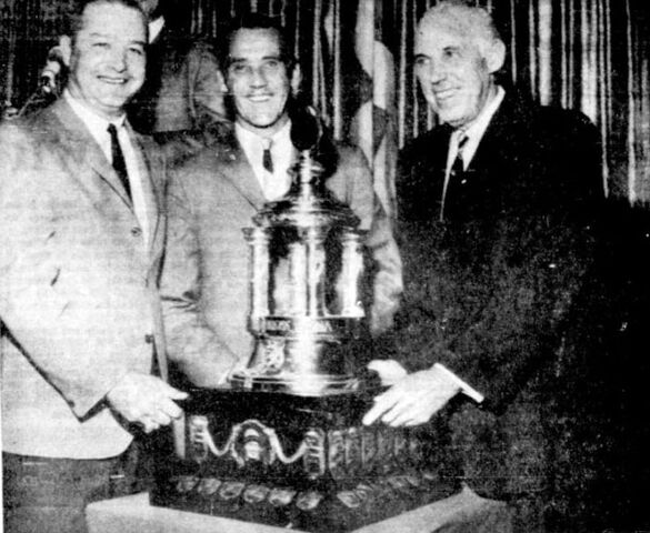 File:1969Hall&PlanteWinVezina.jpg