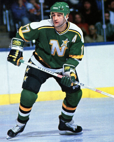 File:Basilmcrae.jpg