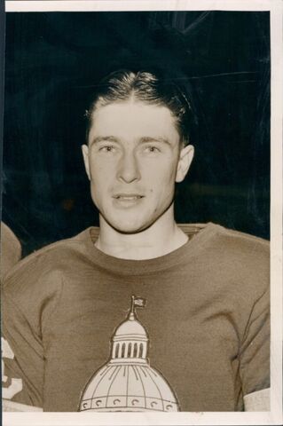 File:Archiewilder.jpg