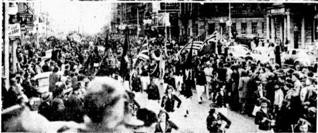 File:1948EdmontonAllanCupParade2.jpg