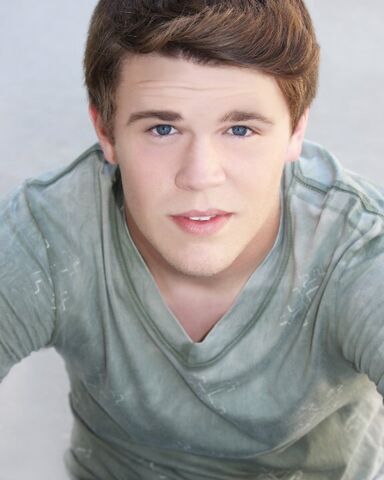 File:Peyton Clark in 2012.jpg