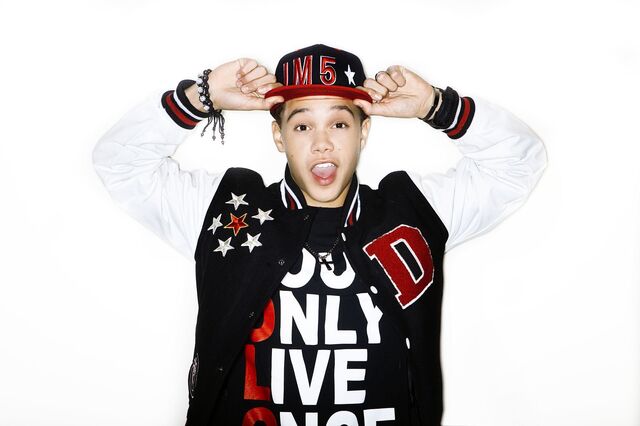 File:Im5-new-photo-of-dana.jpg
