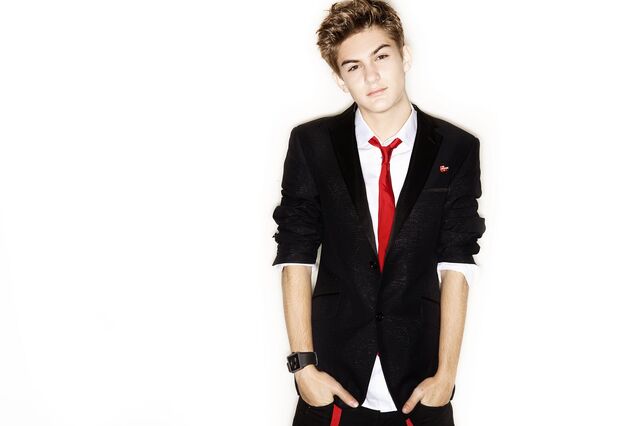File:Im5-new-photo-of-cole.jpg