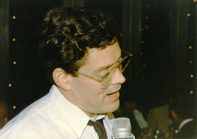 ファイル:Raul Julia.jpg