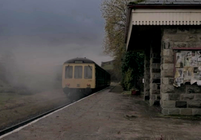 File:Roarton station.png