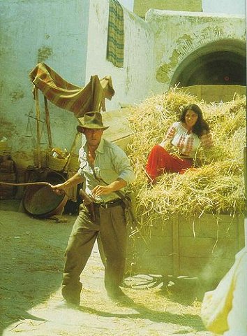 File:IndyWhipCairo.jpg