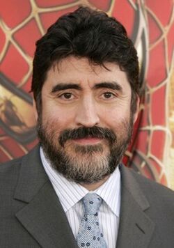 Alfred Molina.jpg