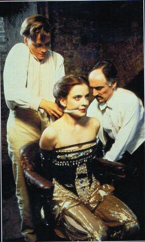 File:Nadia.jpg