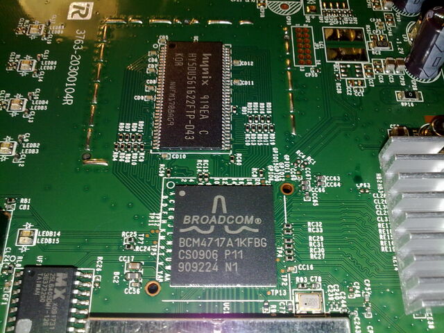 File:Linksys WRT320N v1.0d.jpg