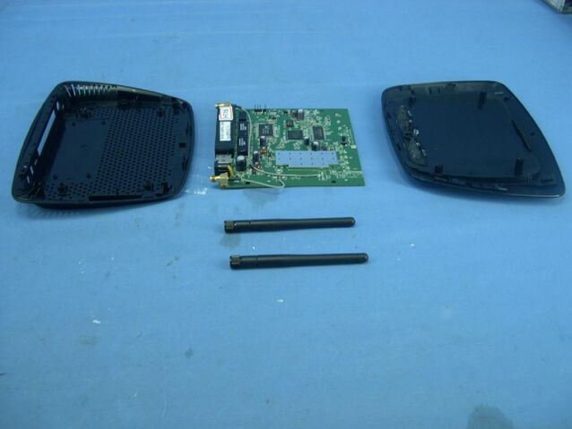 File:Linksys WRT160NL v1.0 FCCd.jpg