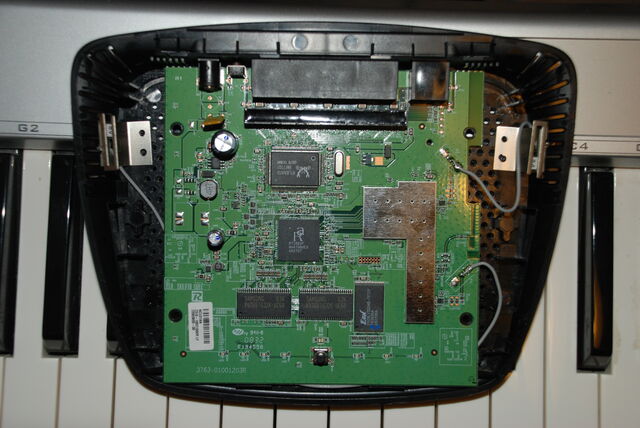 File:Linksys WRT160N v2.0b.jpg