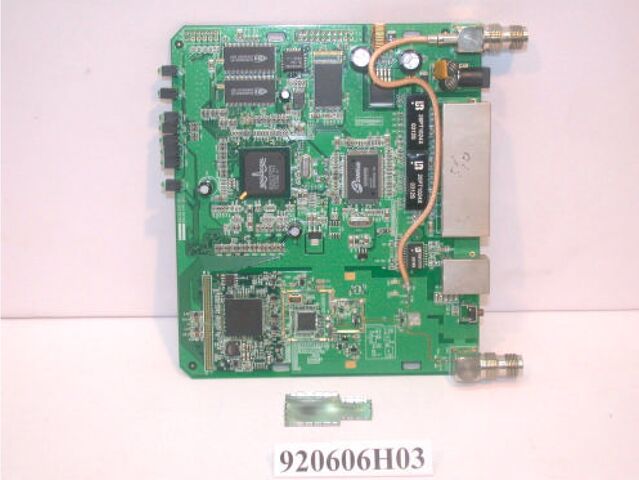 File:Linksys WRT54G v1.1 FCCj.jpg