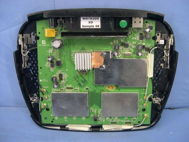 File:Linksys WRT610N v1.0 FCCd.jpg