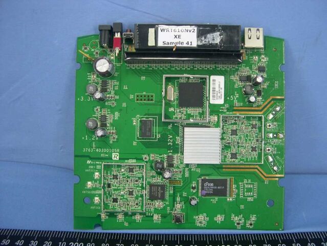 File:Linksys E3000 v1.0 FCCj.jpg