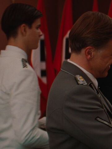 File:Herrman Waiter 2.jpg