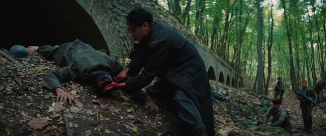 File:Omar scalping dead Nazi.jpg