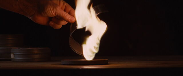 File:Film nitrate burning.jpg