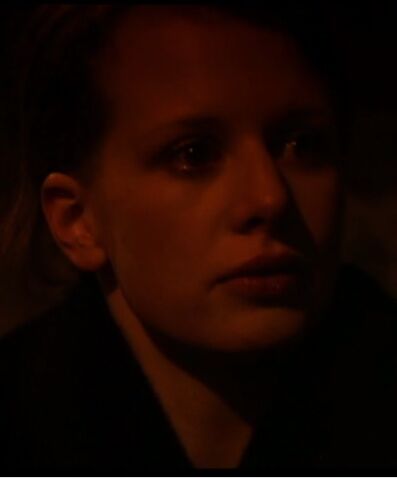 File:Lost girl 2.jpg