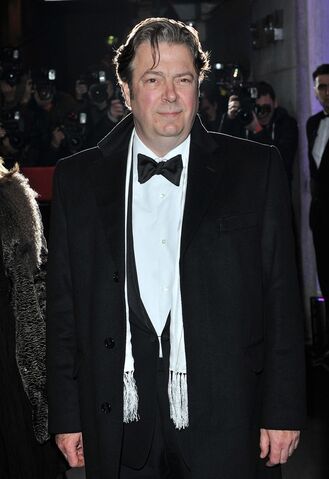 File:Roger-allam-london-evening-standard-theatre-awards-01.jpg