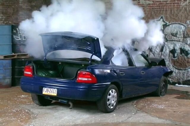 File:Dee's Dodge Neon.jpg