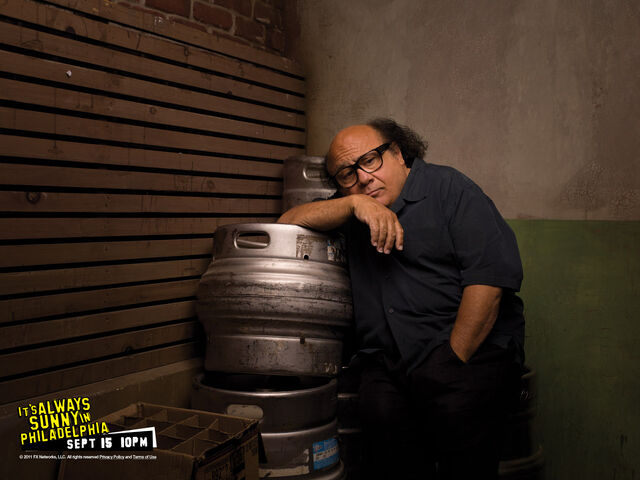 File:Season 7 Wallpaper Frank.jpg