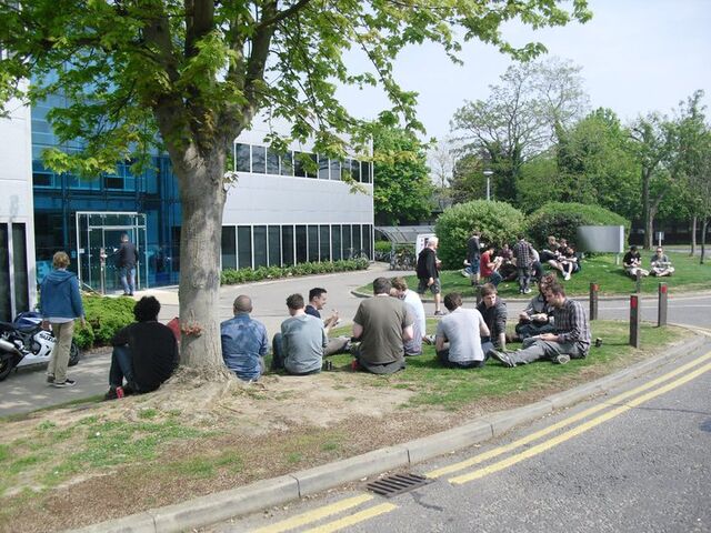File:Jagex queensenterprise.jpg