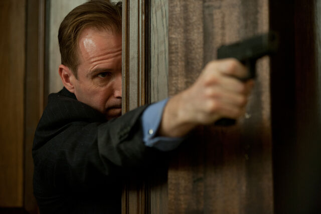 File:Skyfall-ralph-fiennes-image.jpeg