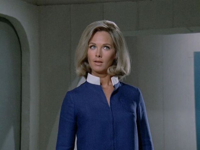 File:Wanda Ventham.jpg
