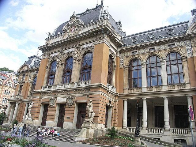 File:Spa 1 (Kaiserbad Spa).jpg