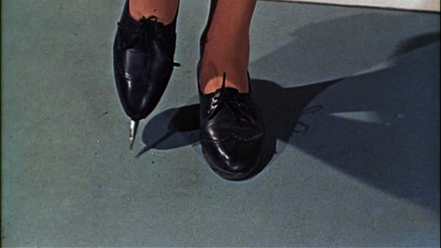 File:From-Russia-with-Love-Rosa-Klebb-shoe-blade.png