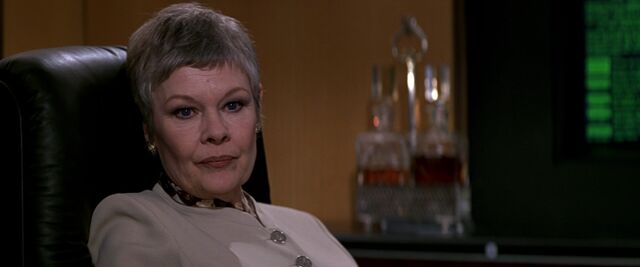 File:GoldenEye - M briefs Bond.jpg