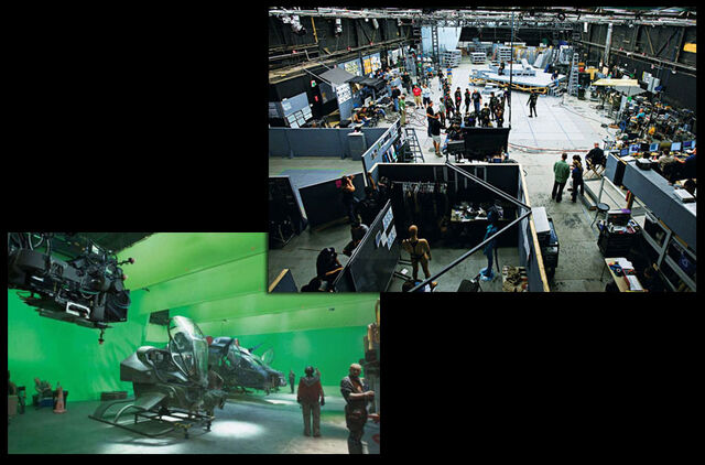 File:Behindscenes013.jpg