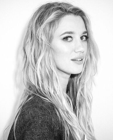 File:Yaelgroblas-issuemag5.jpeg