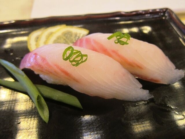 File:Izumidai sushi.jpg