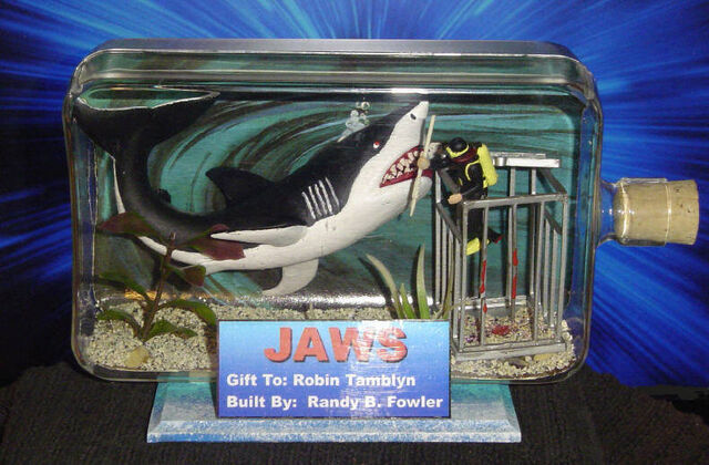 File:2006ModelCollection040JawsModel.jpg