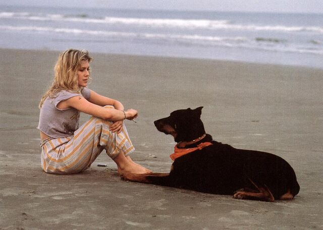 File:Britta Phillips - 17.jpg