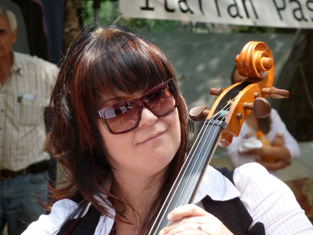 File:Lani Groves - 07.jpg