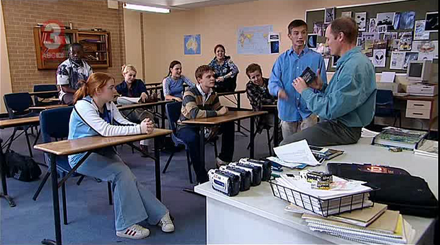 File:CBBC Jeopardy S01E01.png