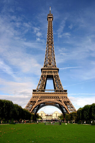 File:Paris 06 Eiffelturm 4828.jpg