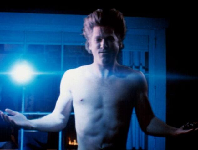 File:StarmanStill.jpg