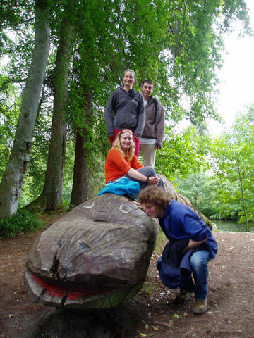 File:InvernessPeople.jpg