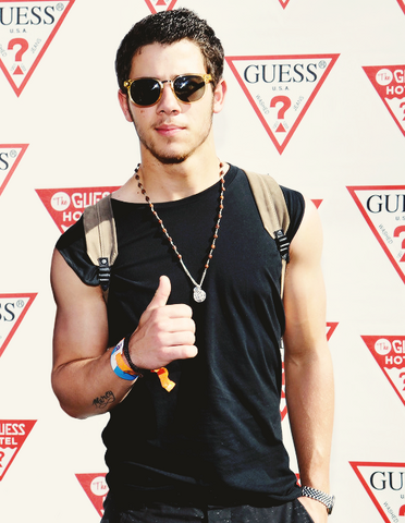 File:Coachella nick jonas.png