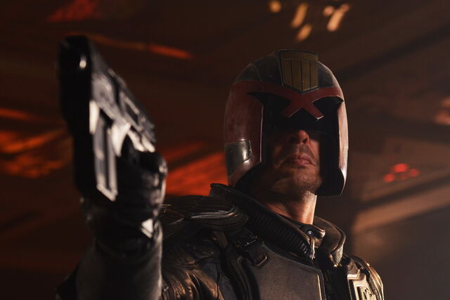 File:Karl Urban by Gage Skidmore.jpg