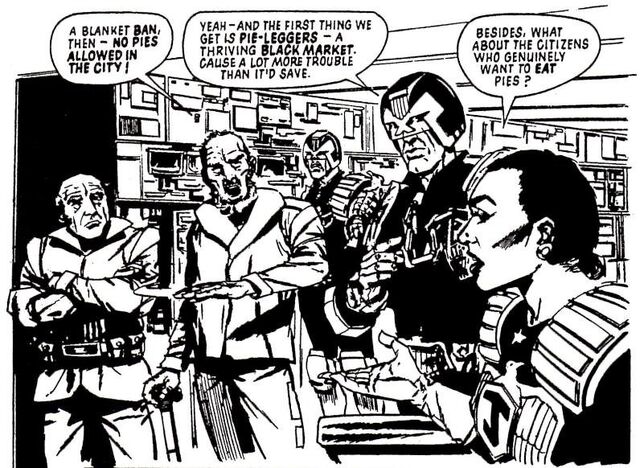 File:Chief Judge discusses pies.jpg
