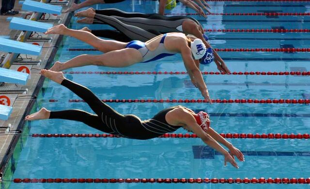 Archivo:Natacion.jpg