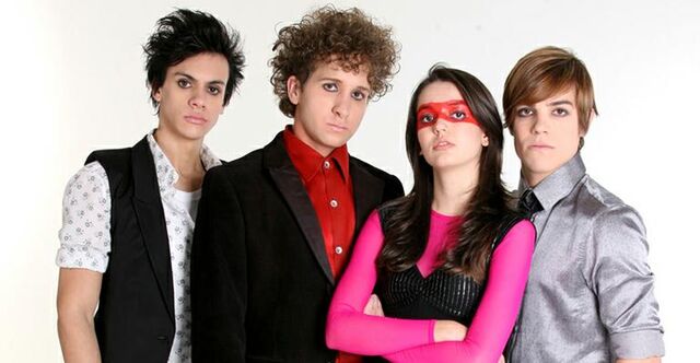 Arquivo:Img-331599-julie-e-os-fantasmas.jpg